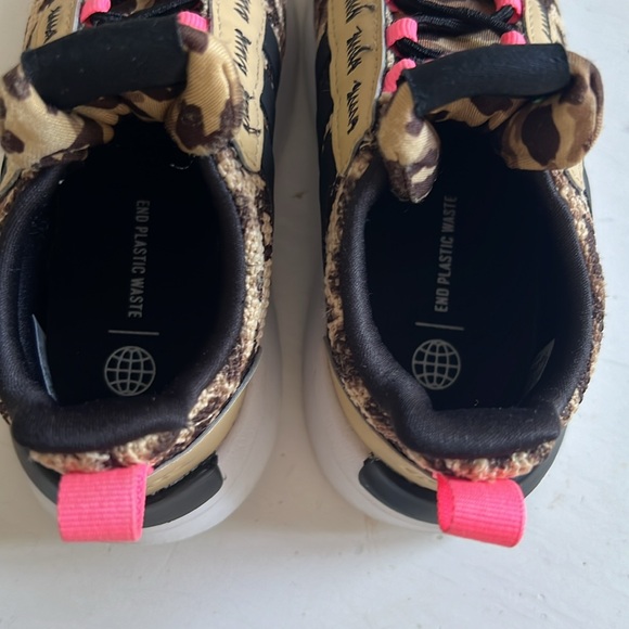 Adidas sneakers - Picture 4 of 6